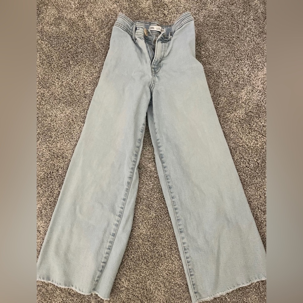 ZARA kids jeans size 10 light blue wash